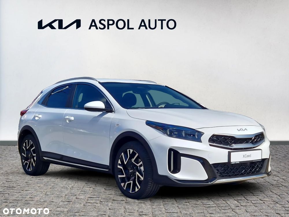 Kia XCeed - 8