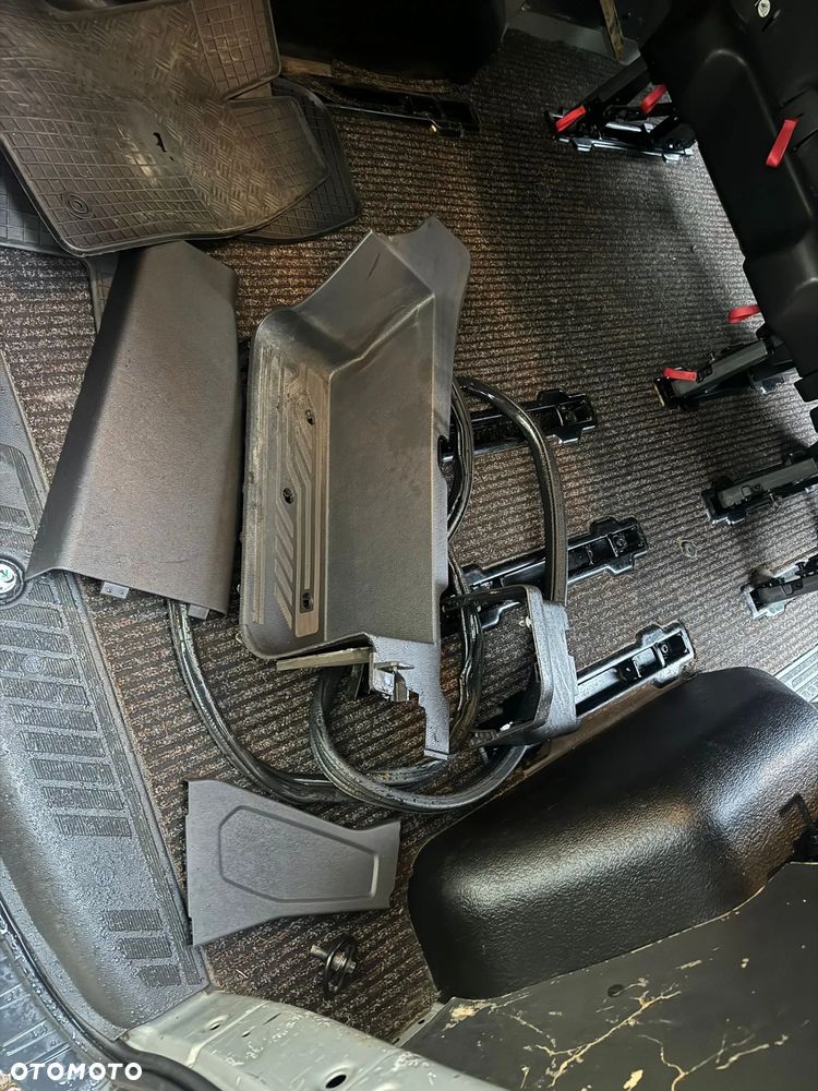 Ford Transit Custom - 12