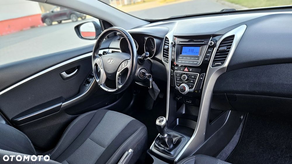 Hyundai i30 1.6 GDI BlueDrive Classic + - 7