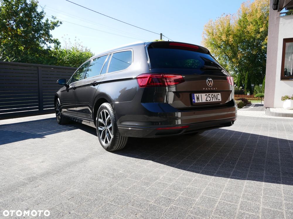 Volkswagen Passat 2.0 TDI EVO Business DSG - 6