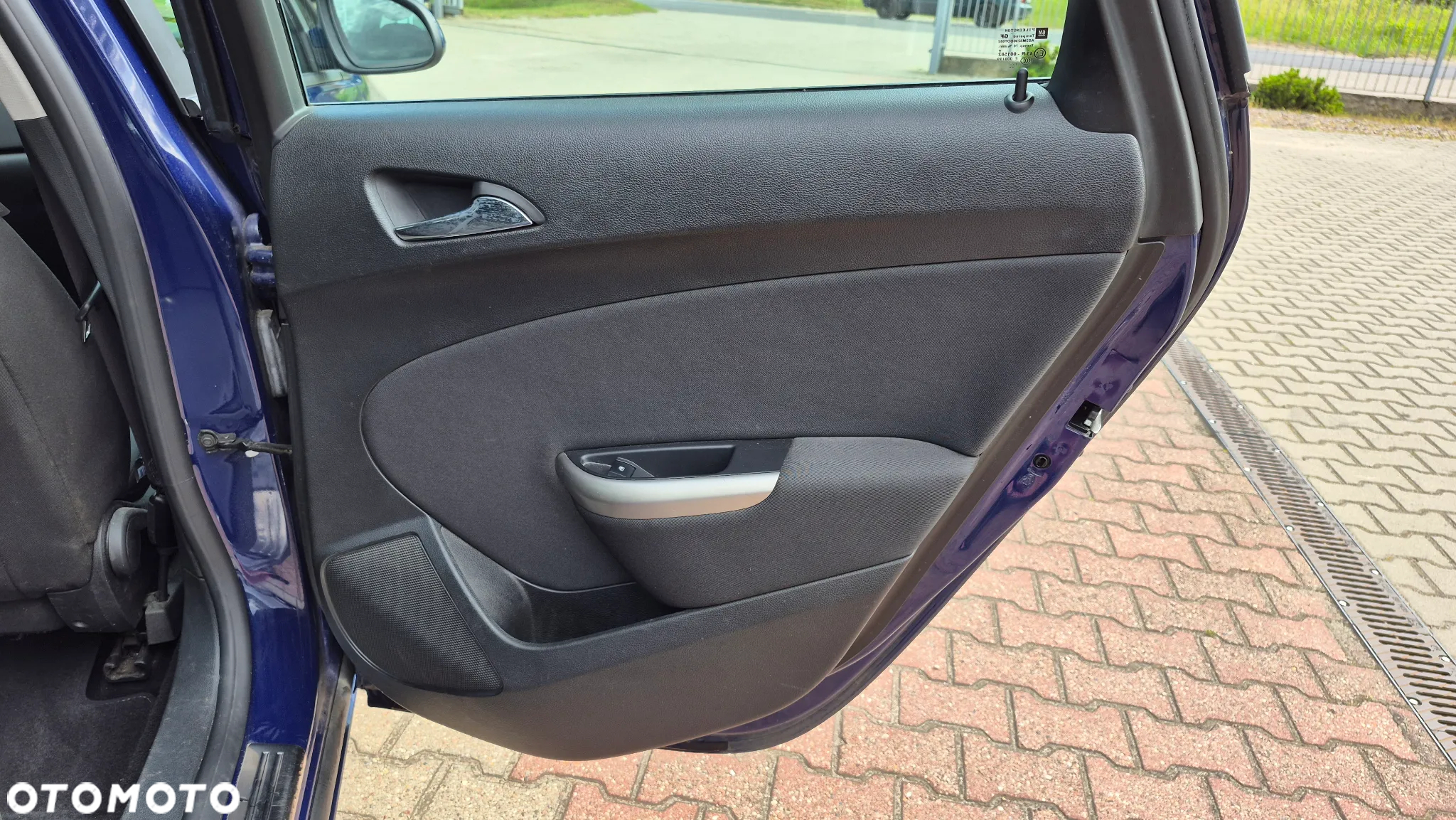 Opel Astra 1.7 CDTI DPF Color Edition - 21