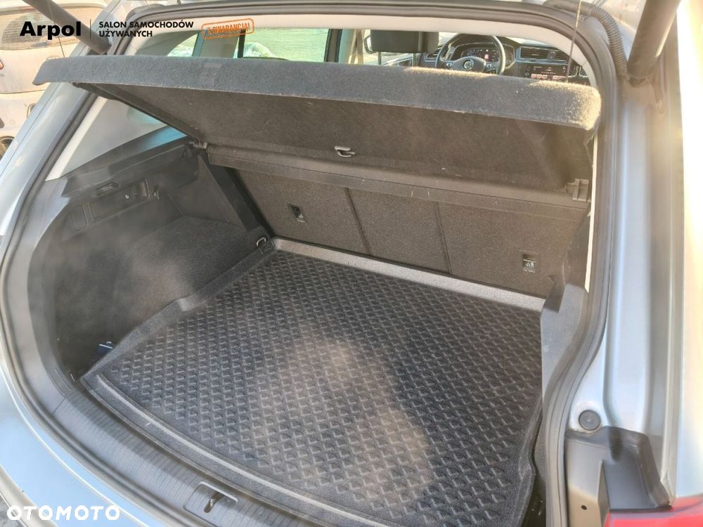 Volkswagen Tiguan - 34
