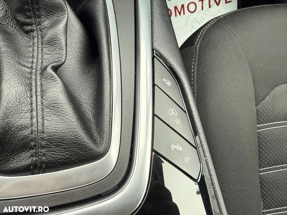 Ford Galaxy 2.0 TDCi Powershift Titanium - 15