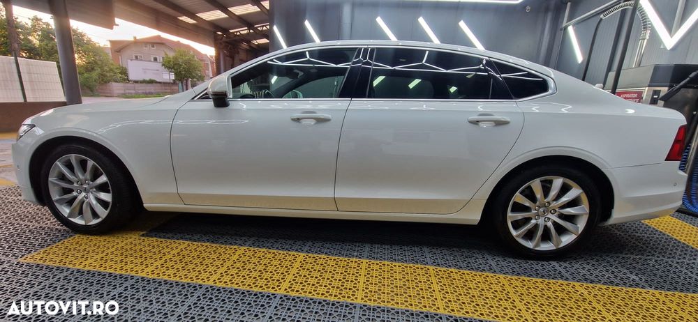Volvo S90 T6 AWD Geartronic Momentum - 35