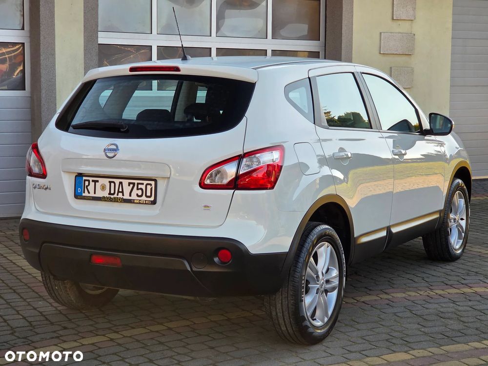 Nissan Qashqai 1.6 I-Way - 17