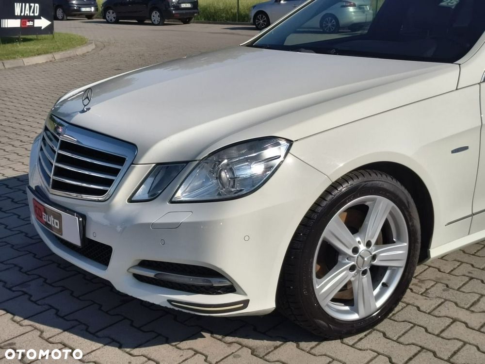 Mercedes-Benz Klasa E - 26