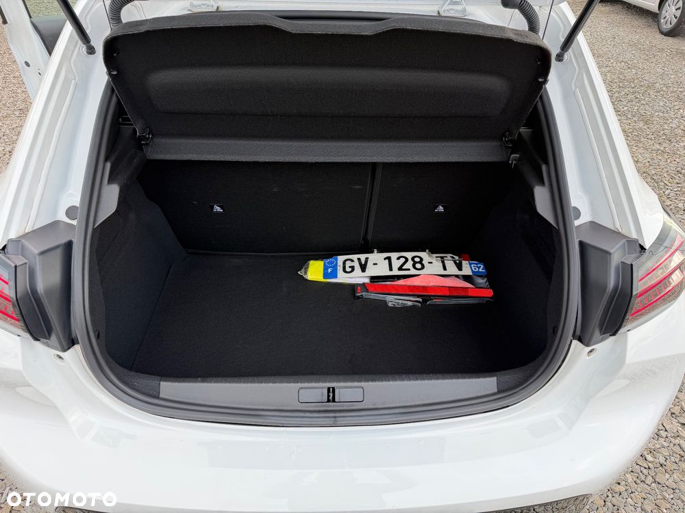 Peugeot 208 1.2 mHEV GT - 20