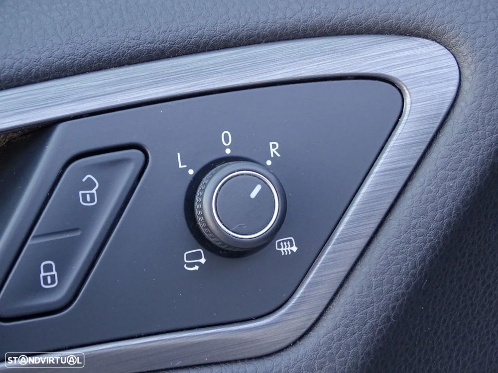 VW Golf Variant 1.0 TSI Confortline - 40