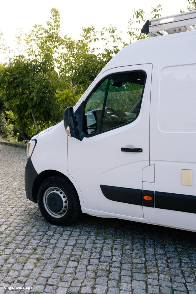 Renault Master Outro - 18