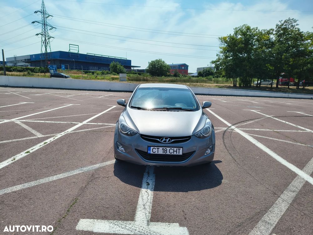 Hyundai Elantra 1.6 MPi - 2