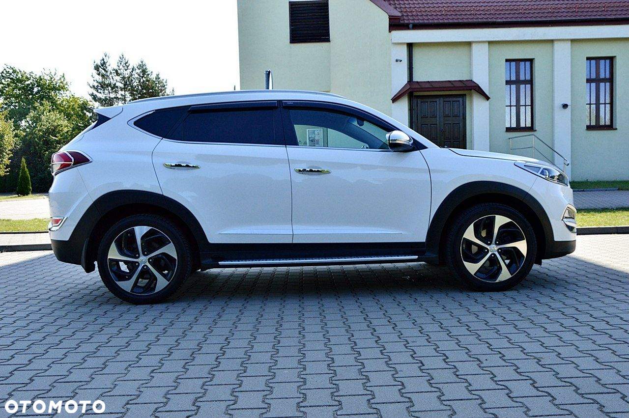 Hyundai Tucson blue 1.7 CRDi 2WD Intro Edition - 11