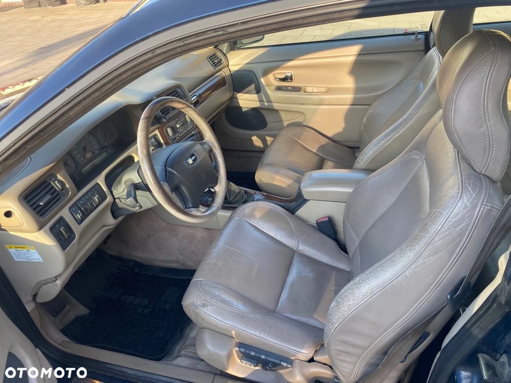 Volvo C70 2.3 - 7