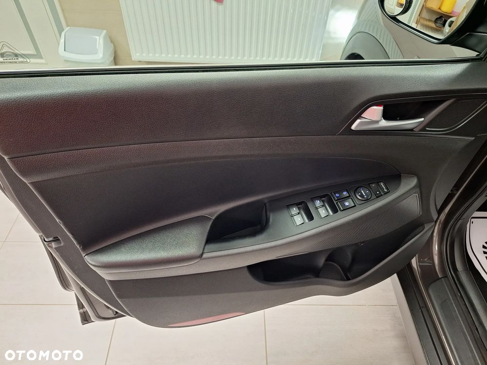 Hyundai Tucson 1.6 T-GDI Premium 4WD DCT - 19