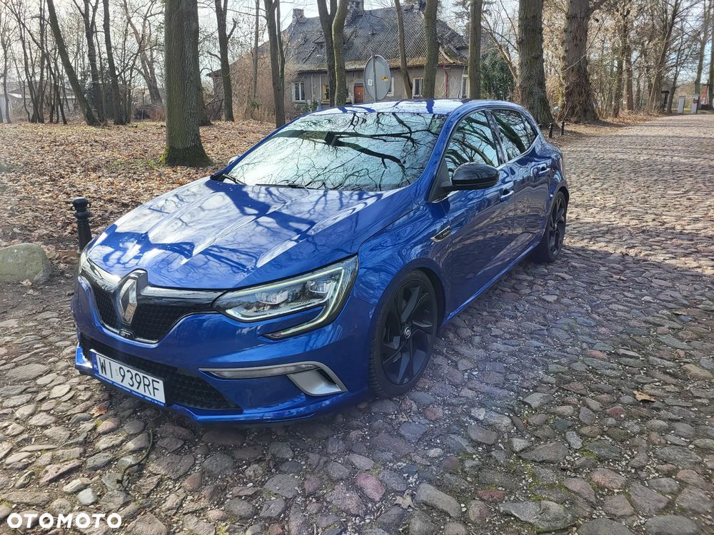 Renault Megane ENERGY TCe 205 EDC GT - 33