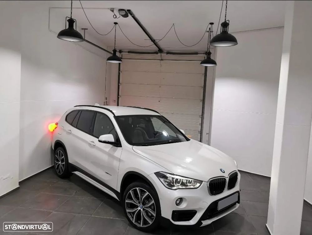 BMW X1 16 d sDrive Line xLine - 1