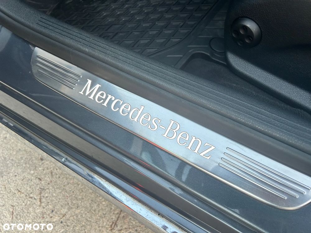 Mercedes-Benz Klasa C 180 7G-TRONIC Avantgarde Edition - 12
