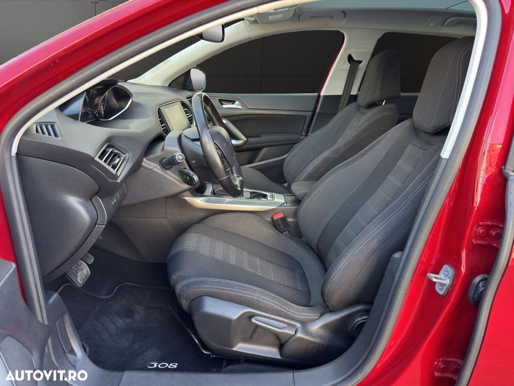 Peugeot 308 - 5