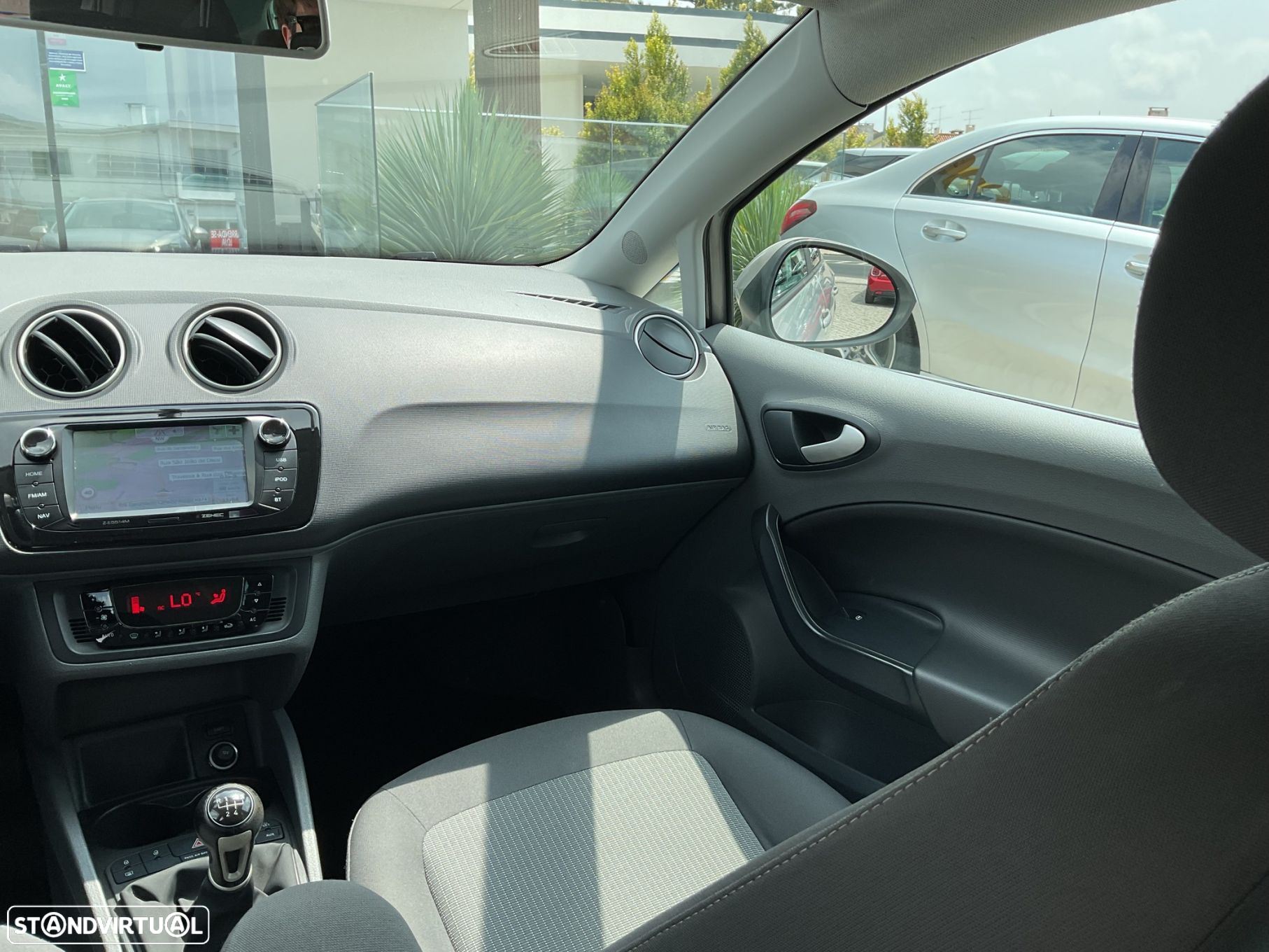 SEAT Ibiza ST 1.2 TDI Eco.Reference DPF - 32