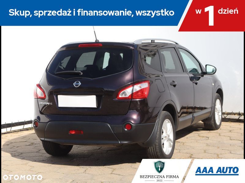 Nissan Qashqai+2 - 6