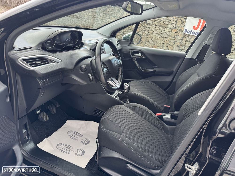 Peugeot 208 1.6 BlueHDi Allure - 8