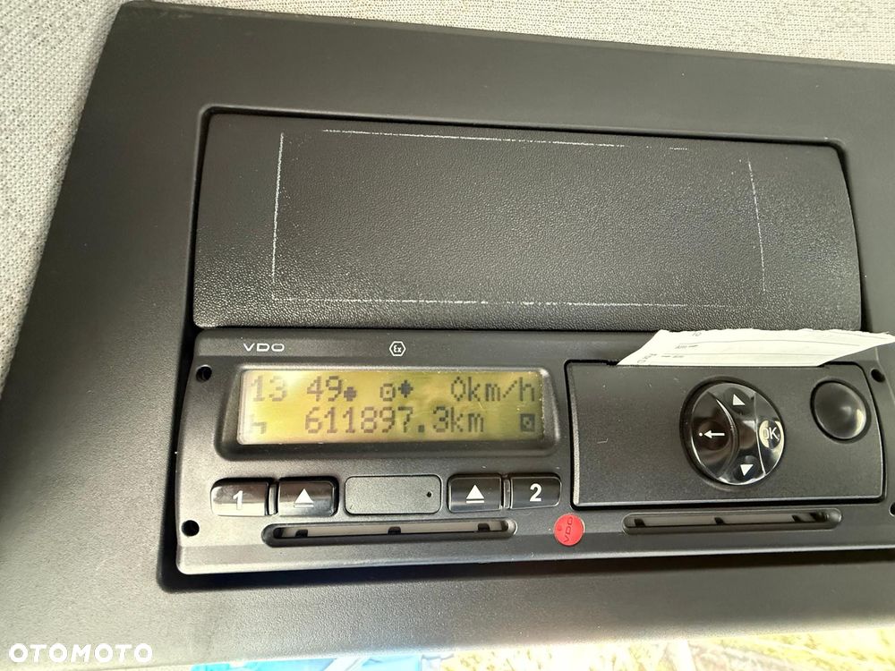 Mercedes-Benz Arocs 3240 8x2 • 3 osie skrętne • Euro 6 • 2018 rok - 7