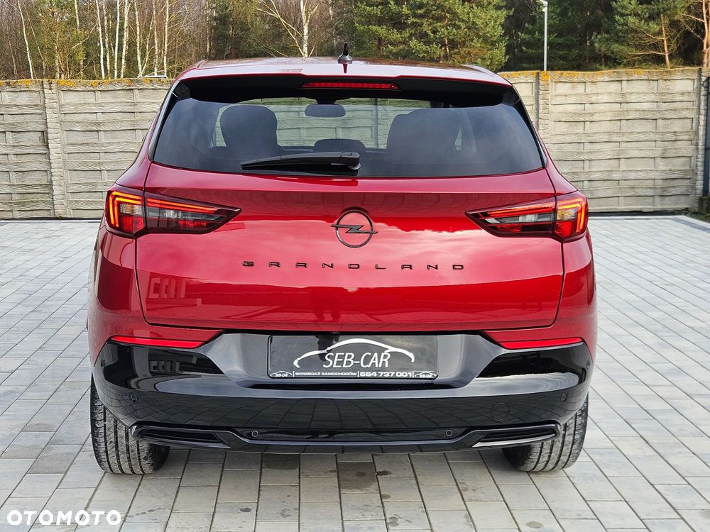 Opel Grandland 1.2 T GS S&S - 11