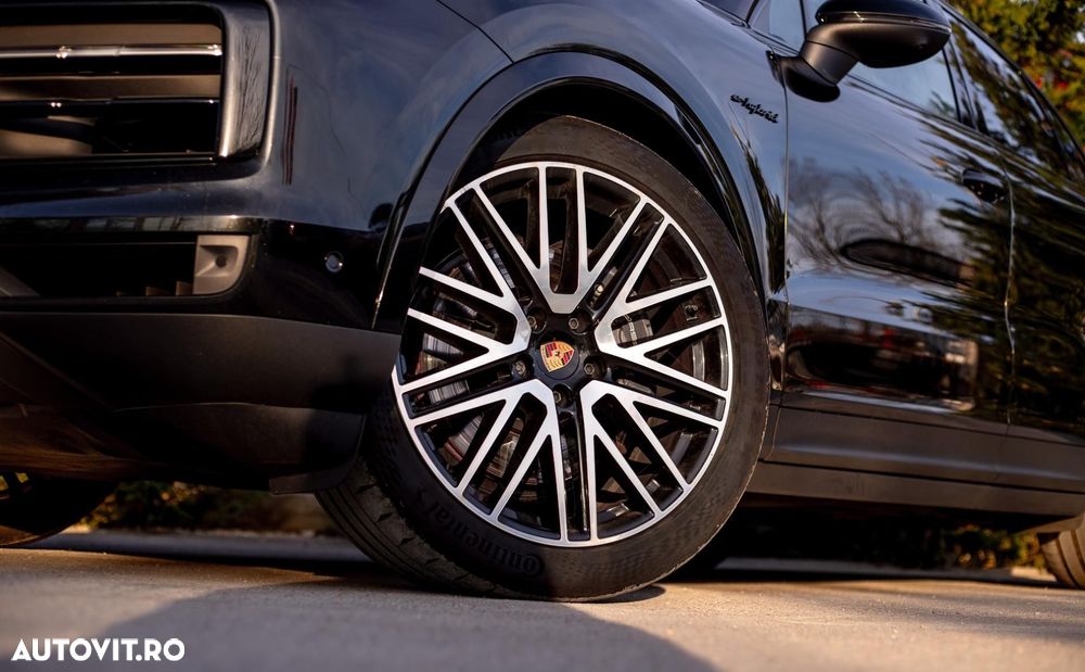 Porsche Cayenne - 9