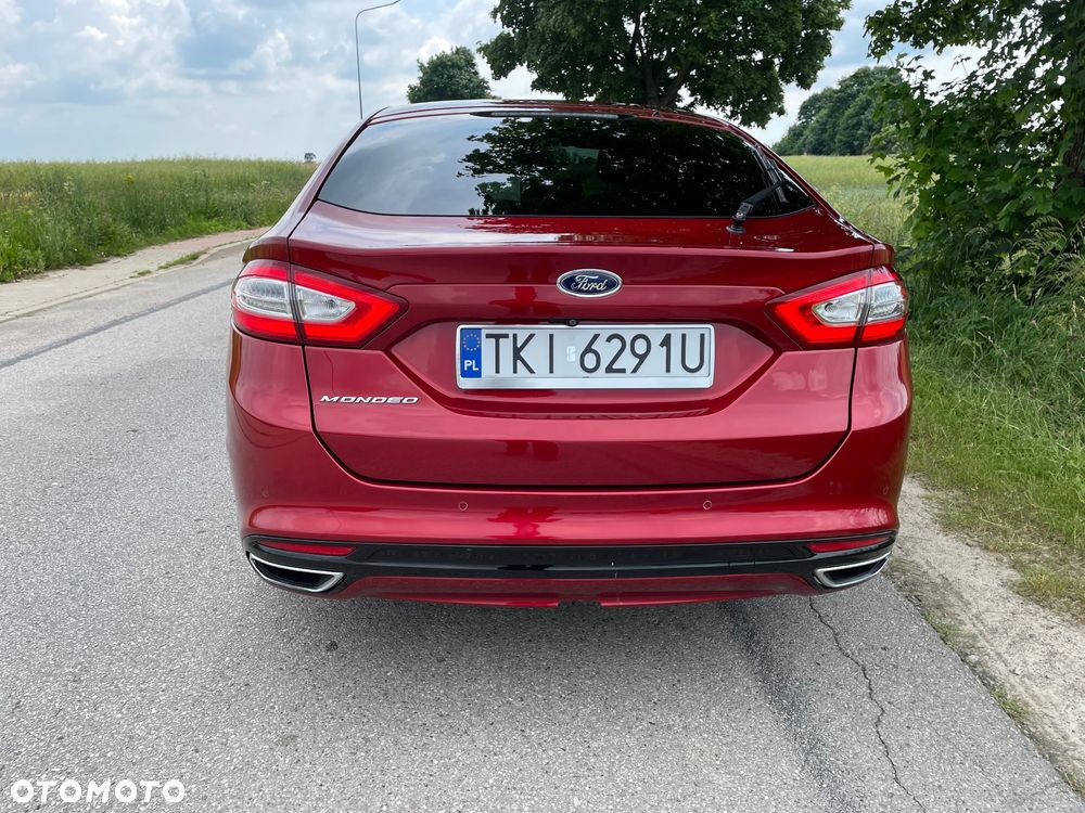 Ford Mondeo 2.0 TDCi Titanium - 13