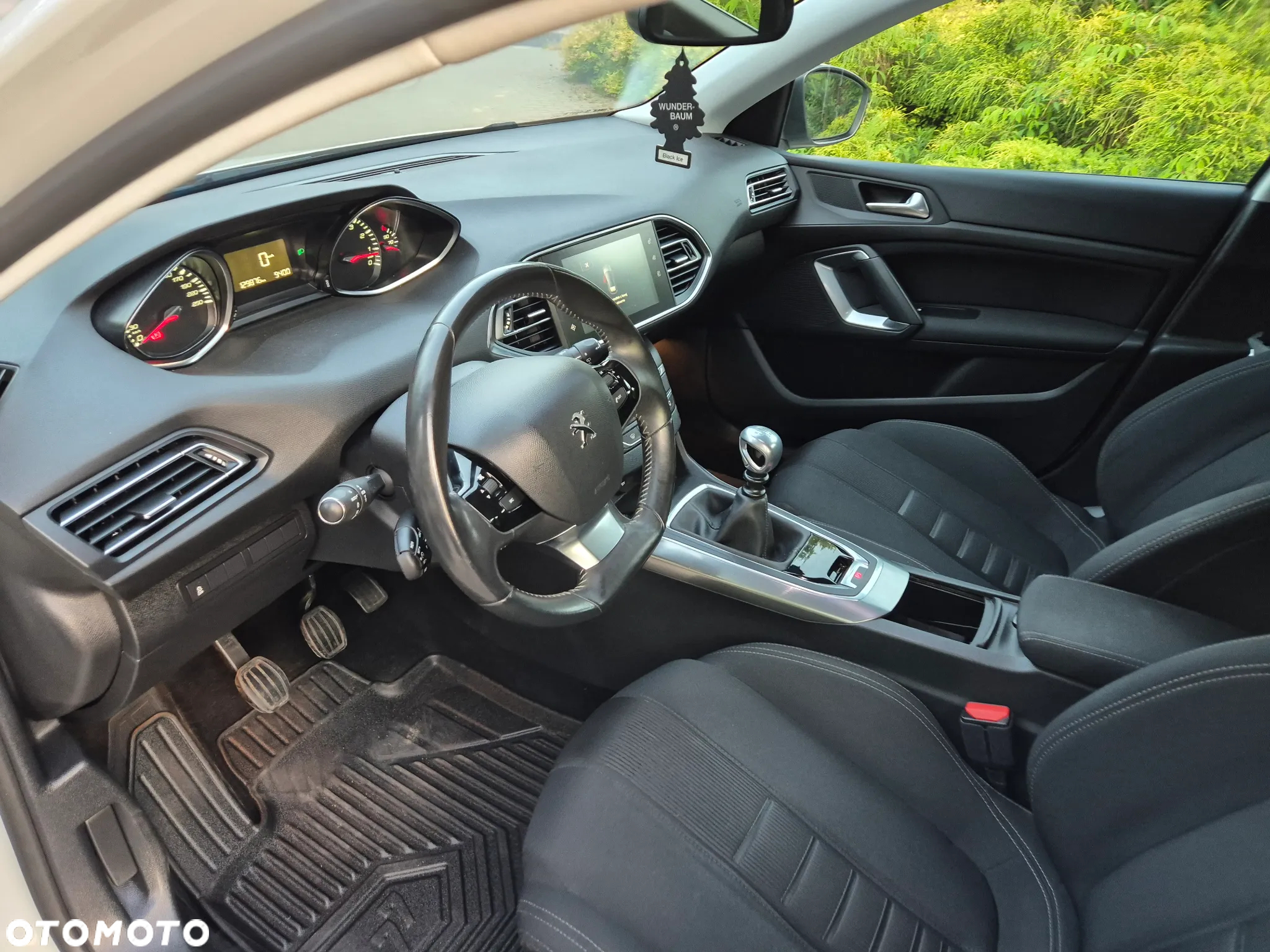 Peugeot 308 1.6 THP Allure - 20