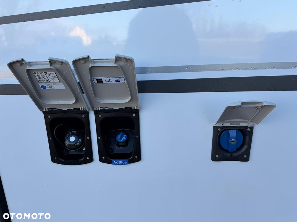 Adria Sonic 700 DC - 23