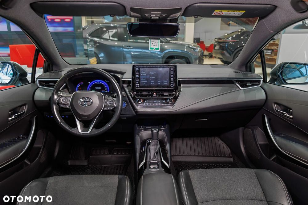 Toyota Corolla 2.0 Hybrid Comfort - 6