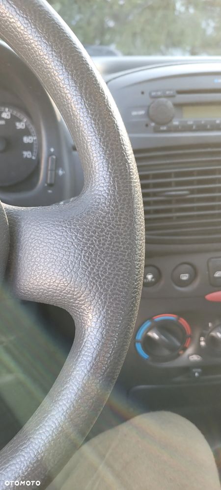 Fiat Punto 1.2 8V - 18