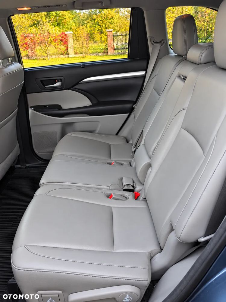Toyota Highlander - 31