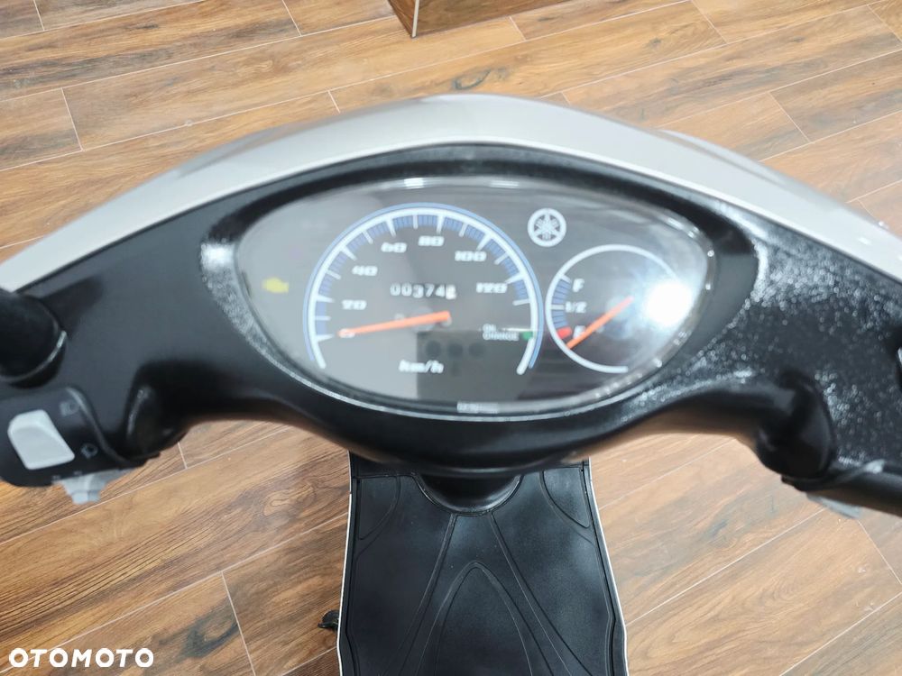 Yamaha Inny - 16