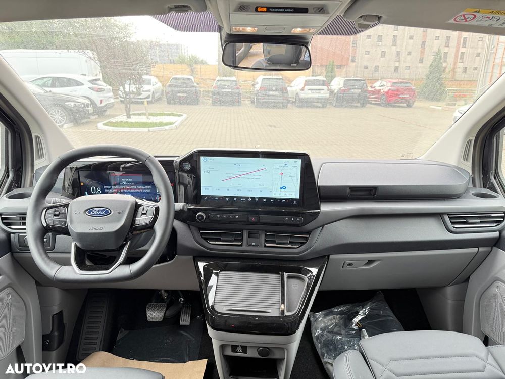 Ford Tourneo Custom Bus 320L 2.0 EcoBlue 170 CP 8AT L2H1 AWD Titanium X - 10