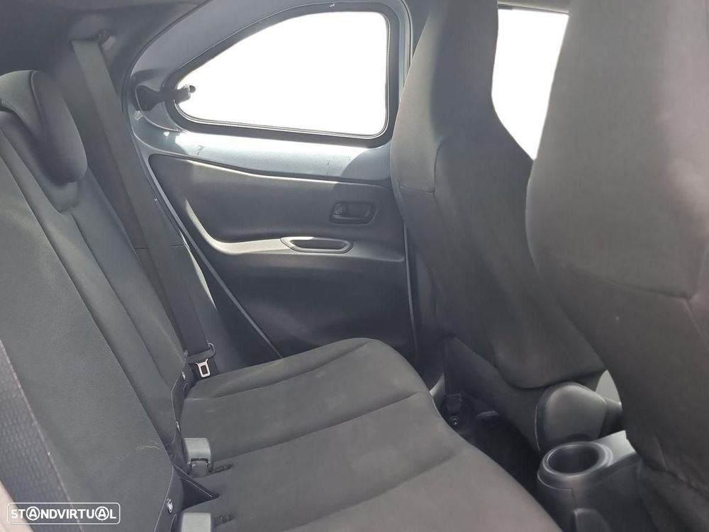 Toyota Aygo X 1.0 Play - 8