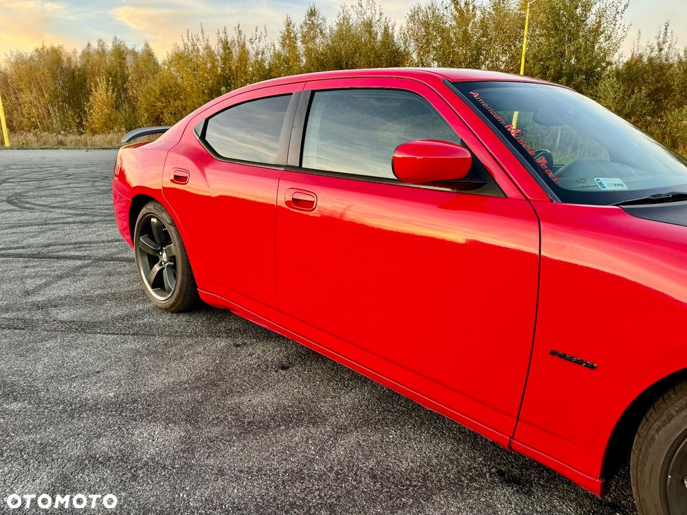 Dodge Charger - 8