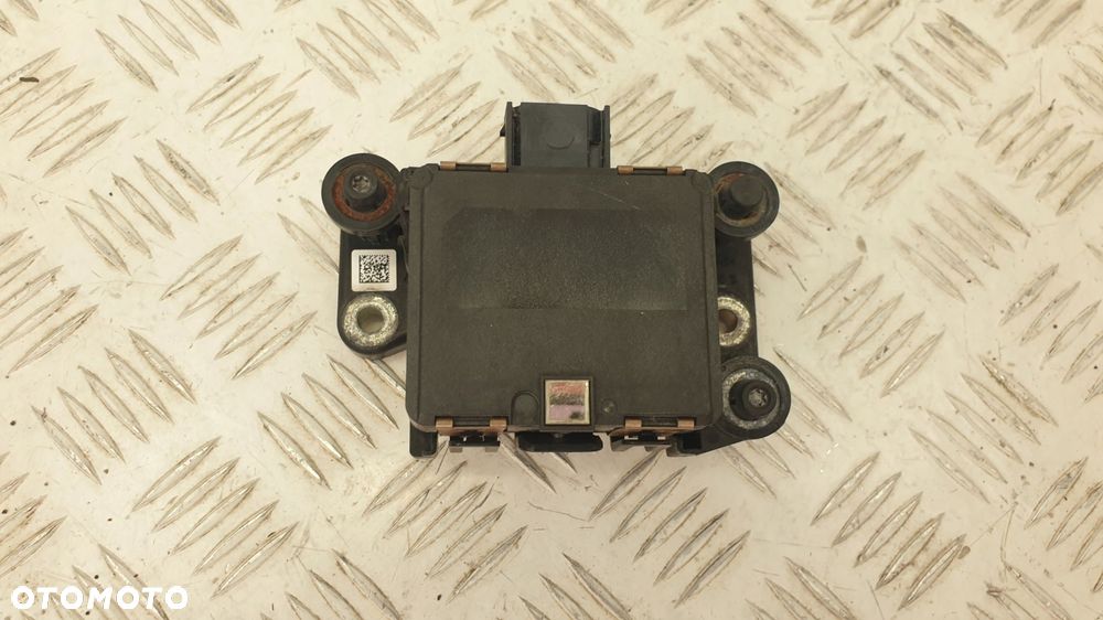 vw golf seat skoda radar distronic 5q0907561c - 1