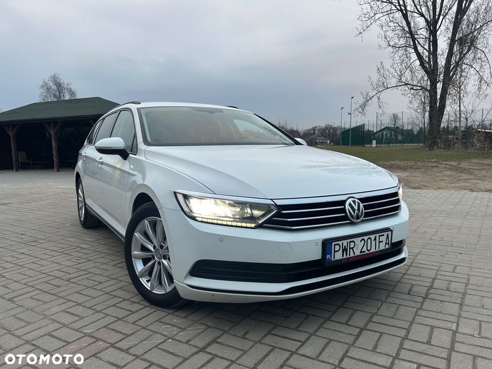 Volkswagen Passat - 2