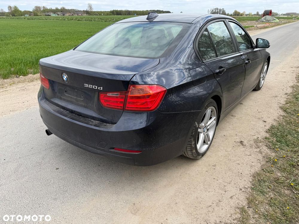 BMW Seria 3 320d Efficient Dynamic Edition - 7