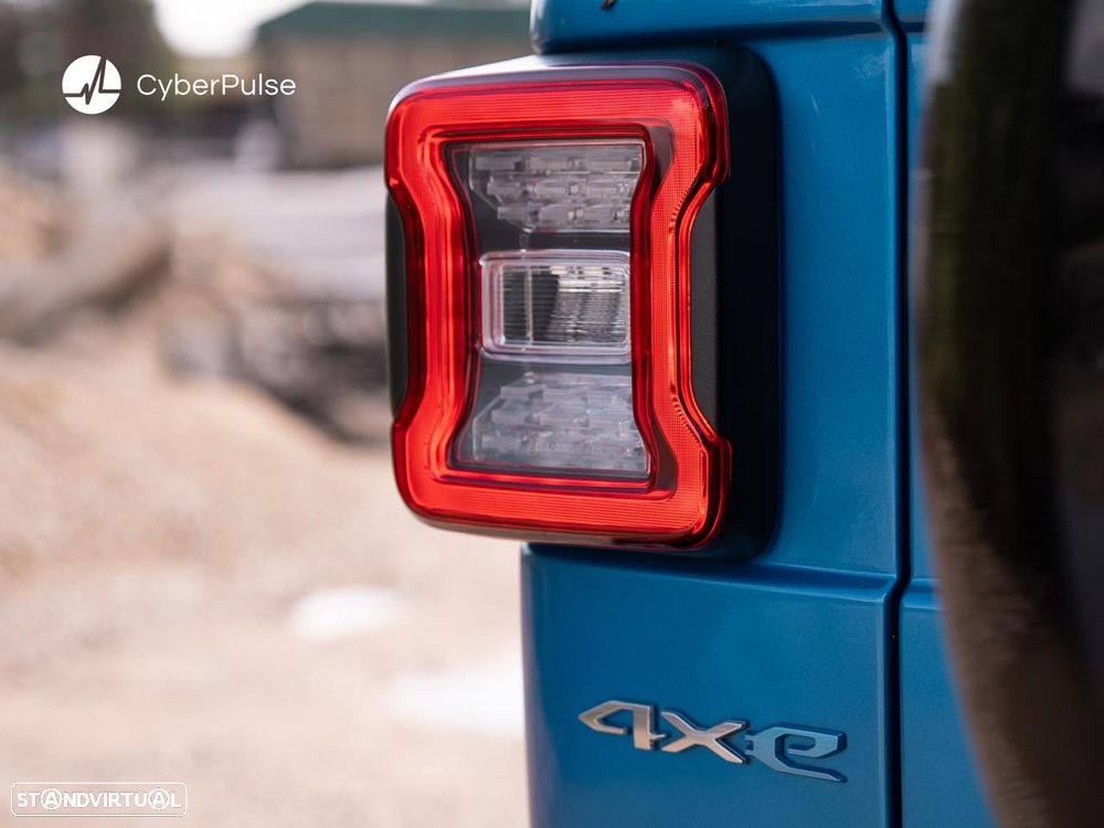 Jeep Wrangler Unlimited - 6