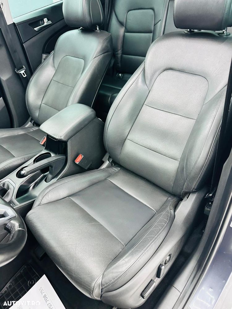 Hyundai Tucson 2.0 CRDI 2WD Style - 21