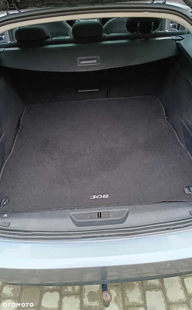 Peugeot 308 1.2 PureTech GPF Allure S&S - 17