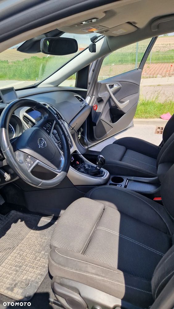 Opel Astra 1.4 Cosmo - 13