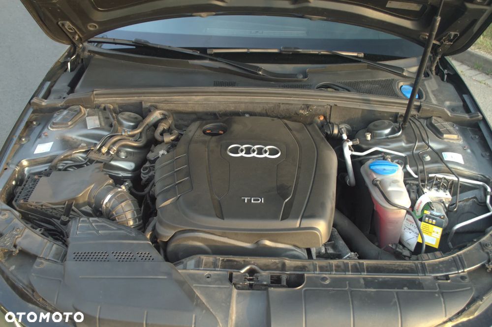 Audi A4 Avant 2.0 TDI - 9