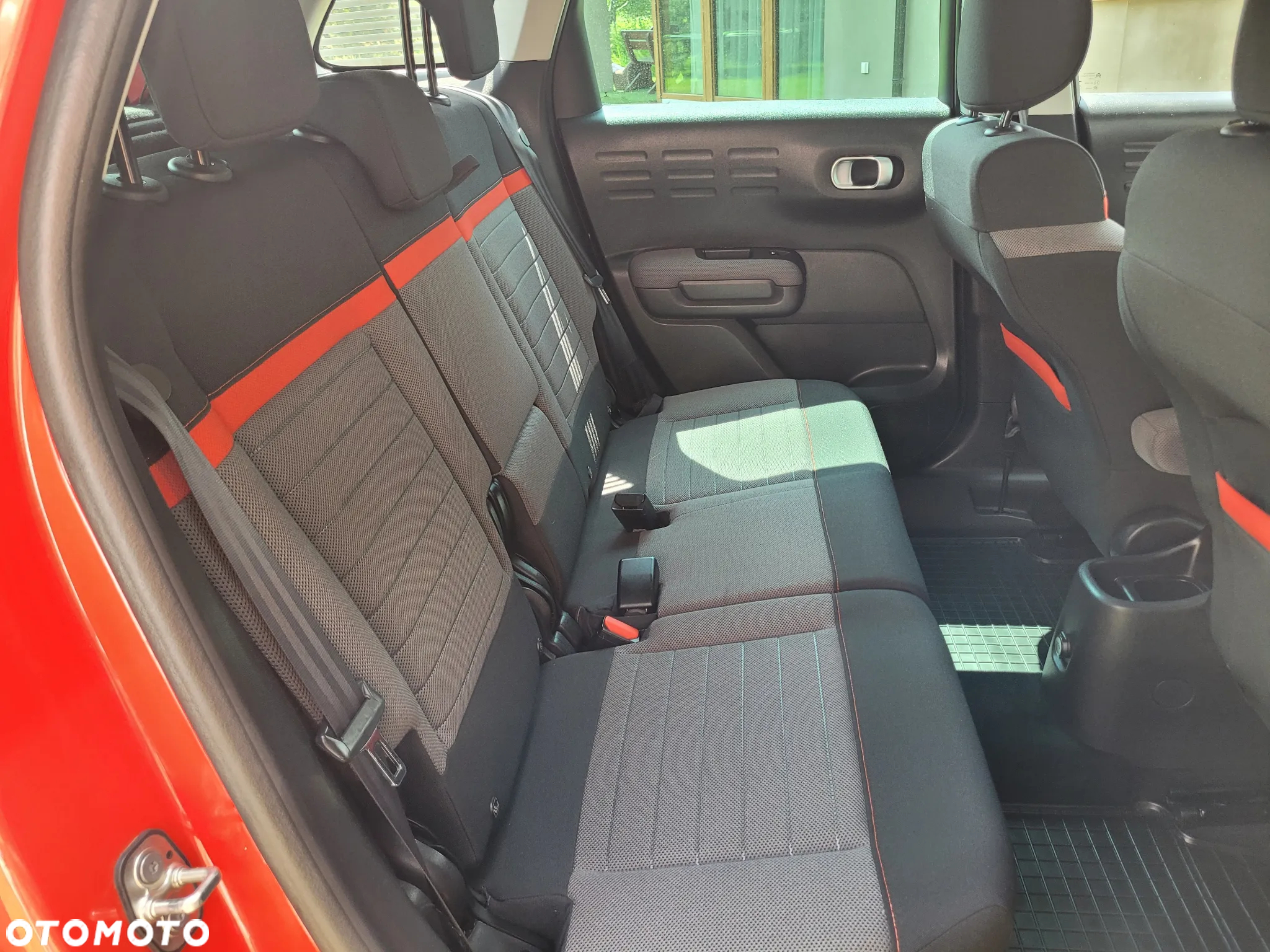 Citroën C3 Aircross 1.5 BlueHDi Feel S&S - 18