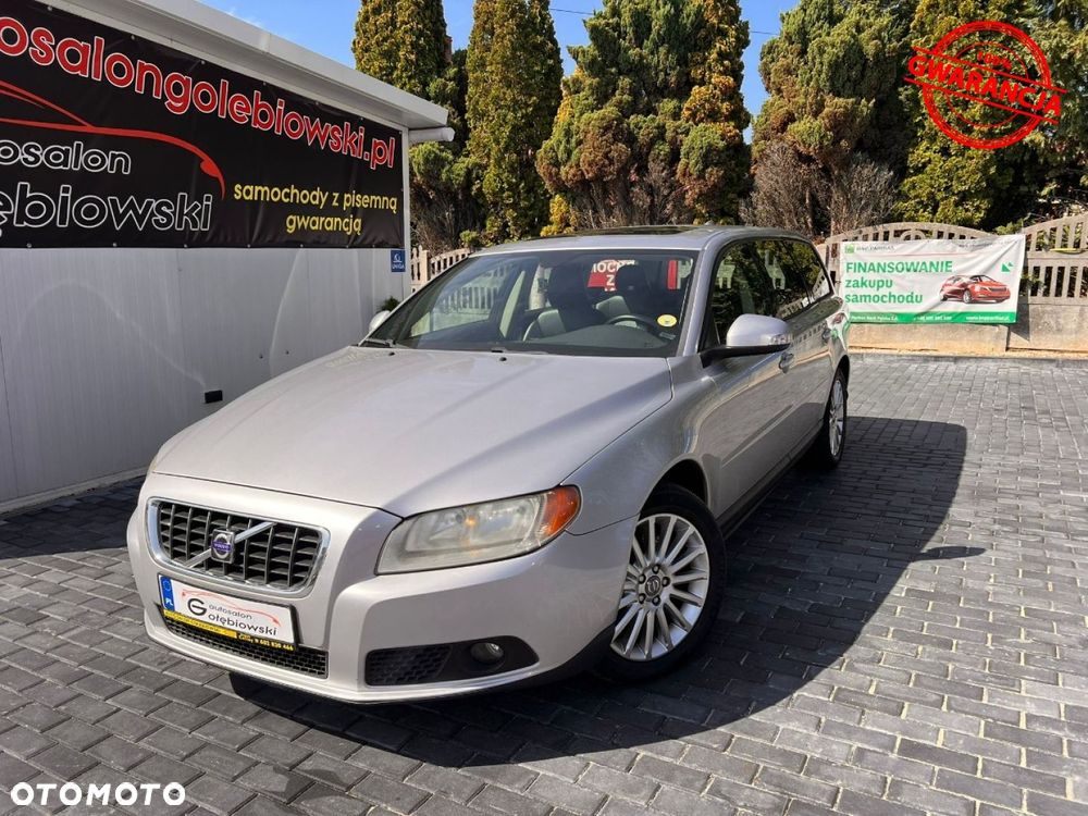 Volvo V70 2.4D Momentum - 3