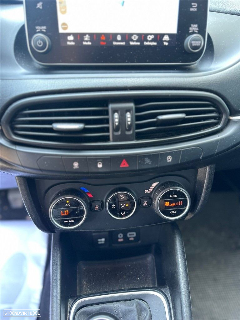 Fiat Tipo Station Wagon 1.3 M-Jet Lounge Tech J17 - 9