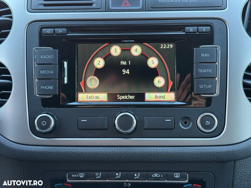 Volkswagen Tiguan 2.0 TDI DPF 4Motion BlueMotion Technology DSG Life - 33