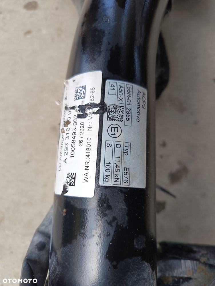 MERCEDES EQC HAK HOLOWNICZY BELKA KULA WIĄZKA A2933100000 - 3